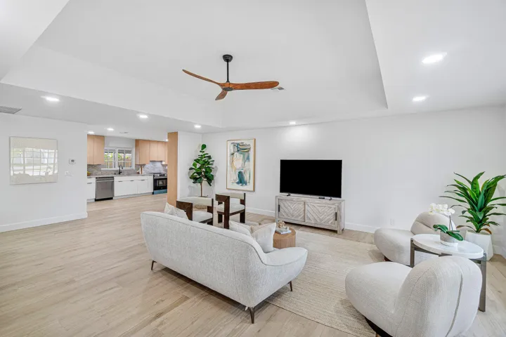 007-718Southwest27thPlace-BoyntonBeach-F