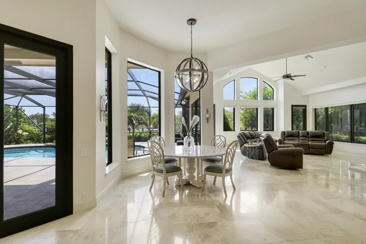 Breakfast Nook