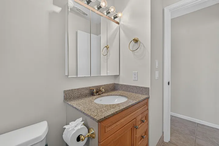 GUEST BATHROOM