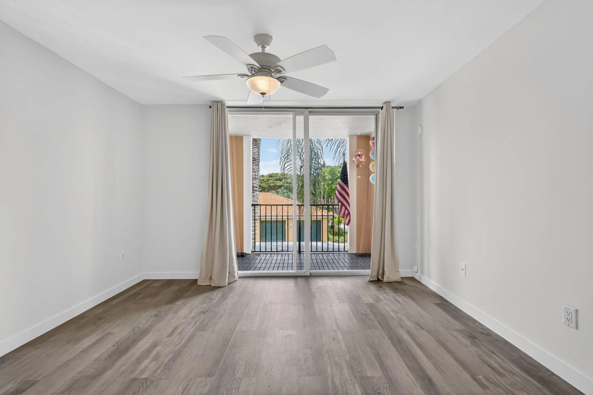 9-web-or-mls-F14A2999