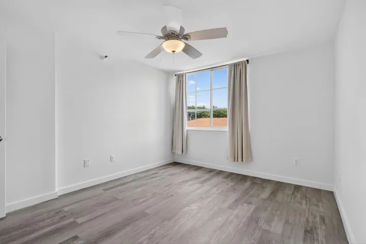 28-web-or-mls-F14A3094