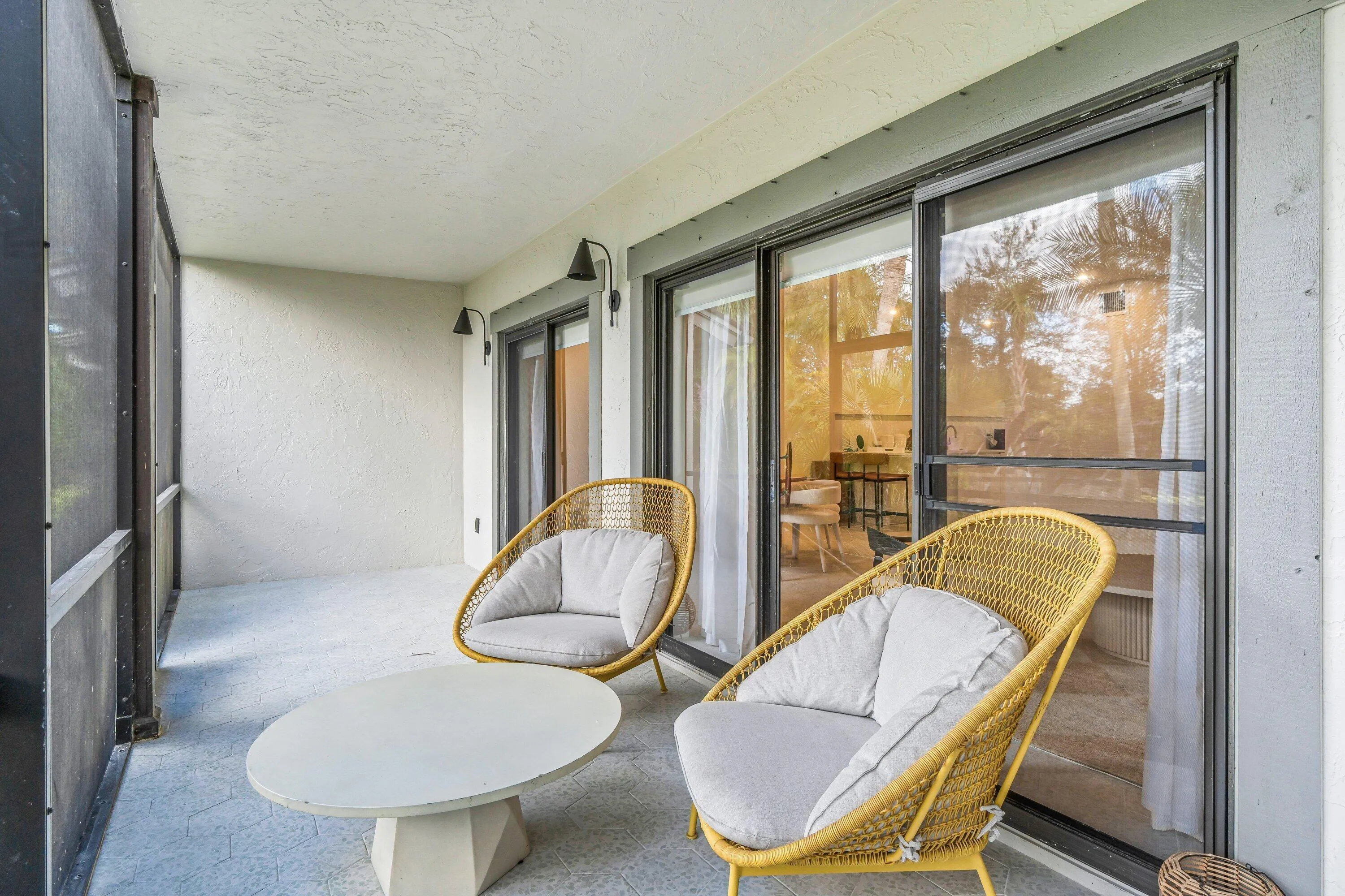 034-11223PondViewDrive-A103-Wellington-F