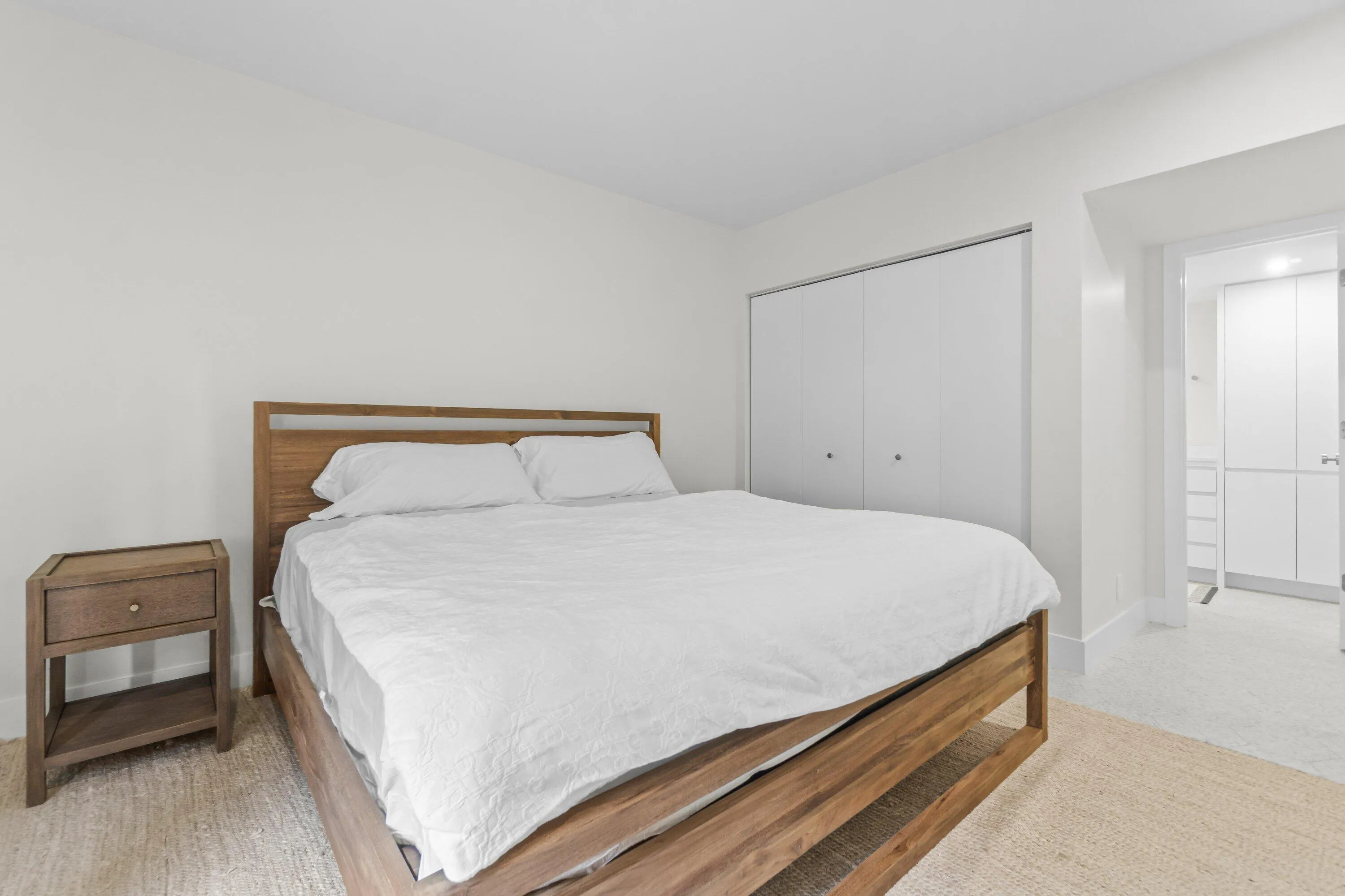 019-11223PondViewDrive-A103-Wellington-F