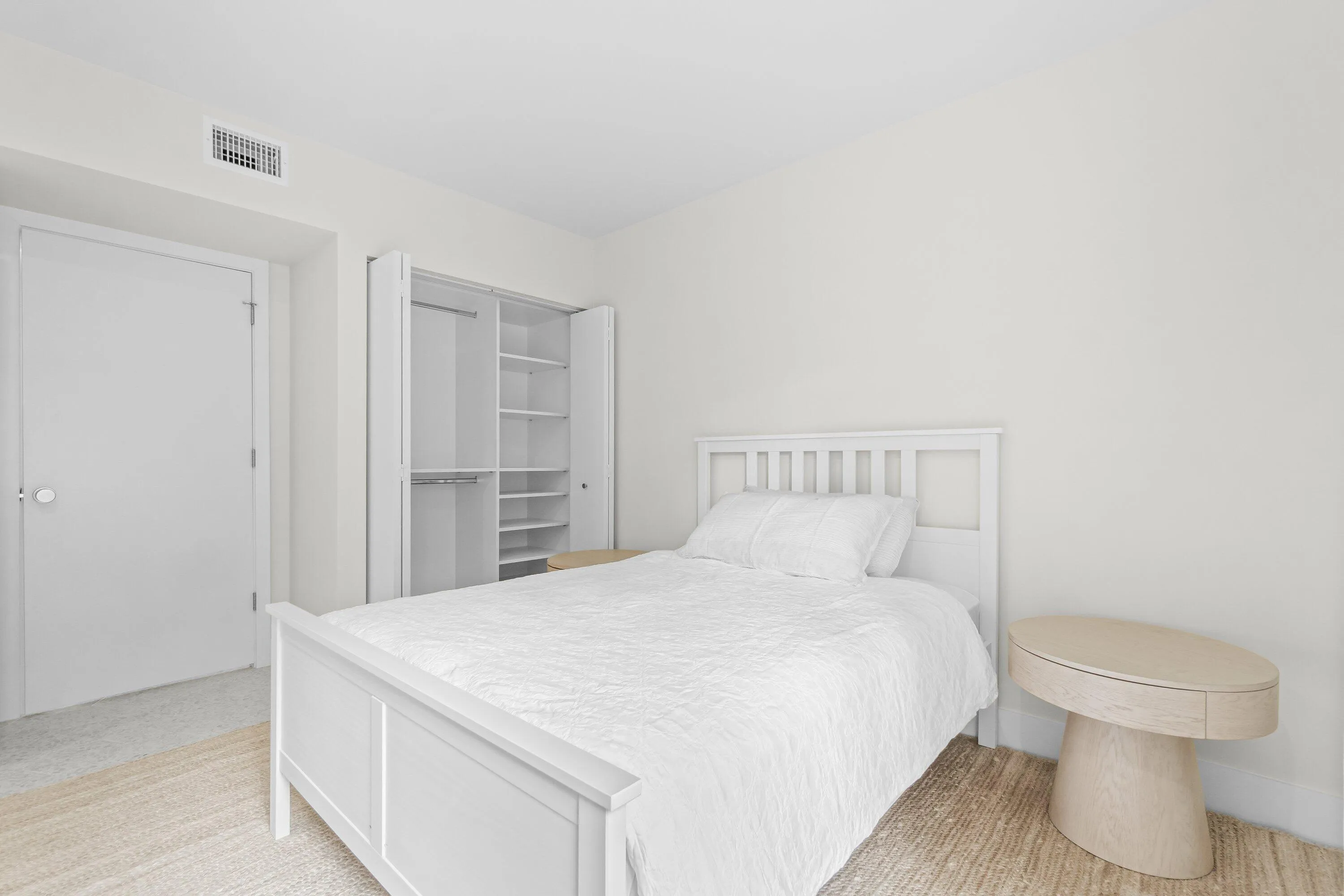 023-11223PondViewDrive-A103-Wellington-F