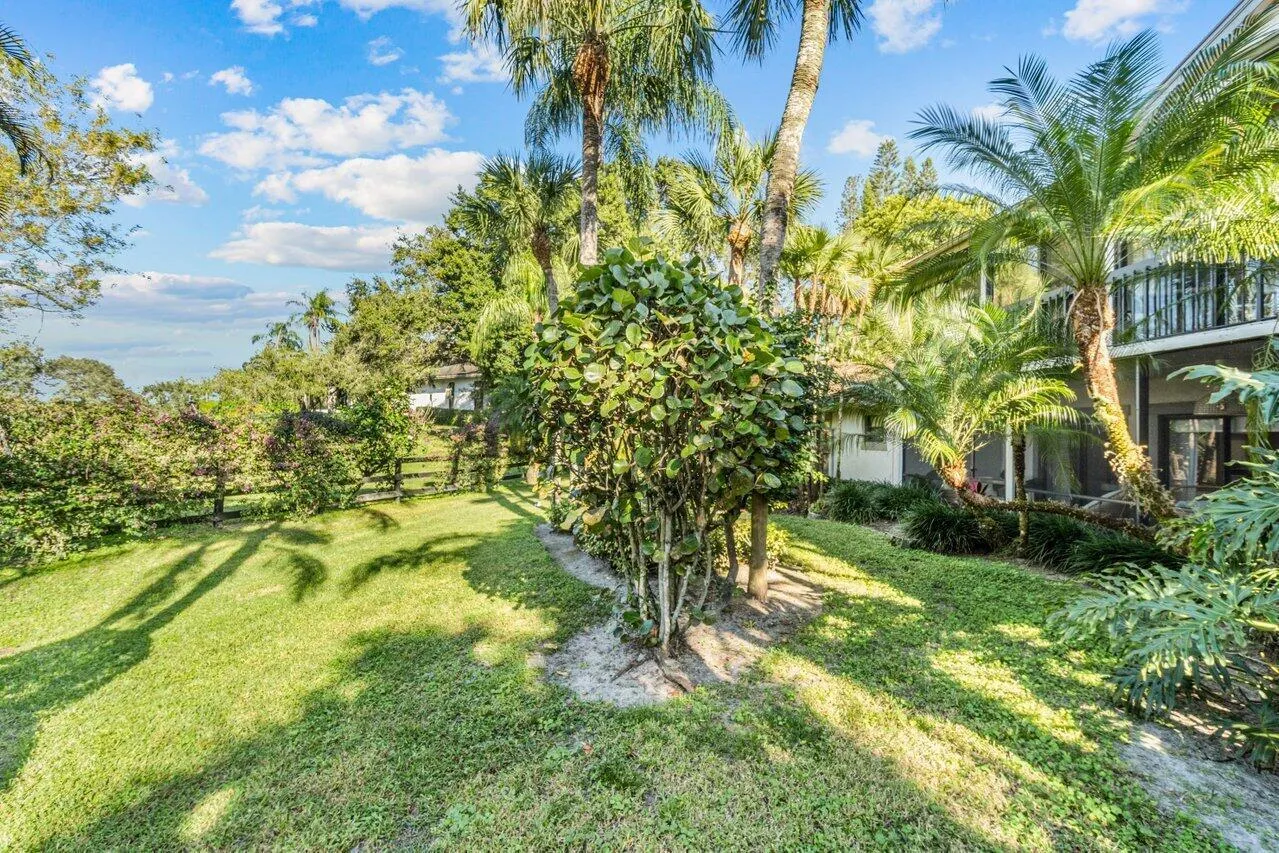 028-11223PondViewDrive-Wellington-FL-334