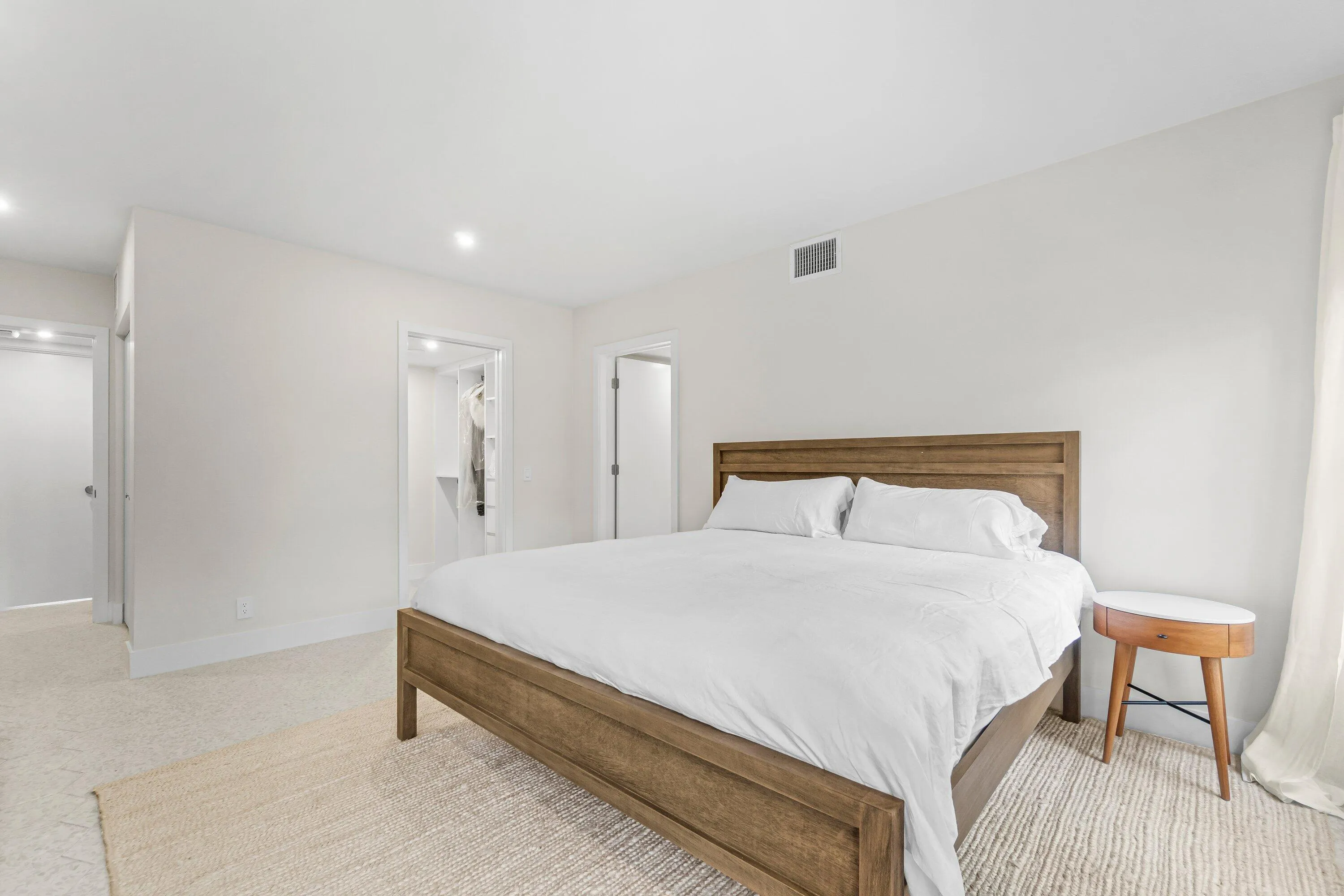 027-11223PondViewDrive-A103-Wellington-F