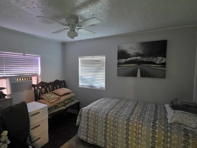 bedroom2