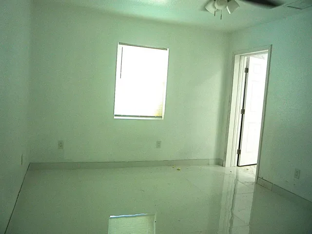 P1120435