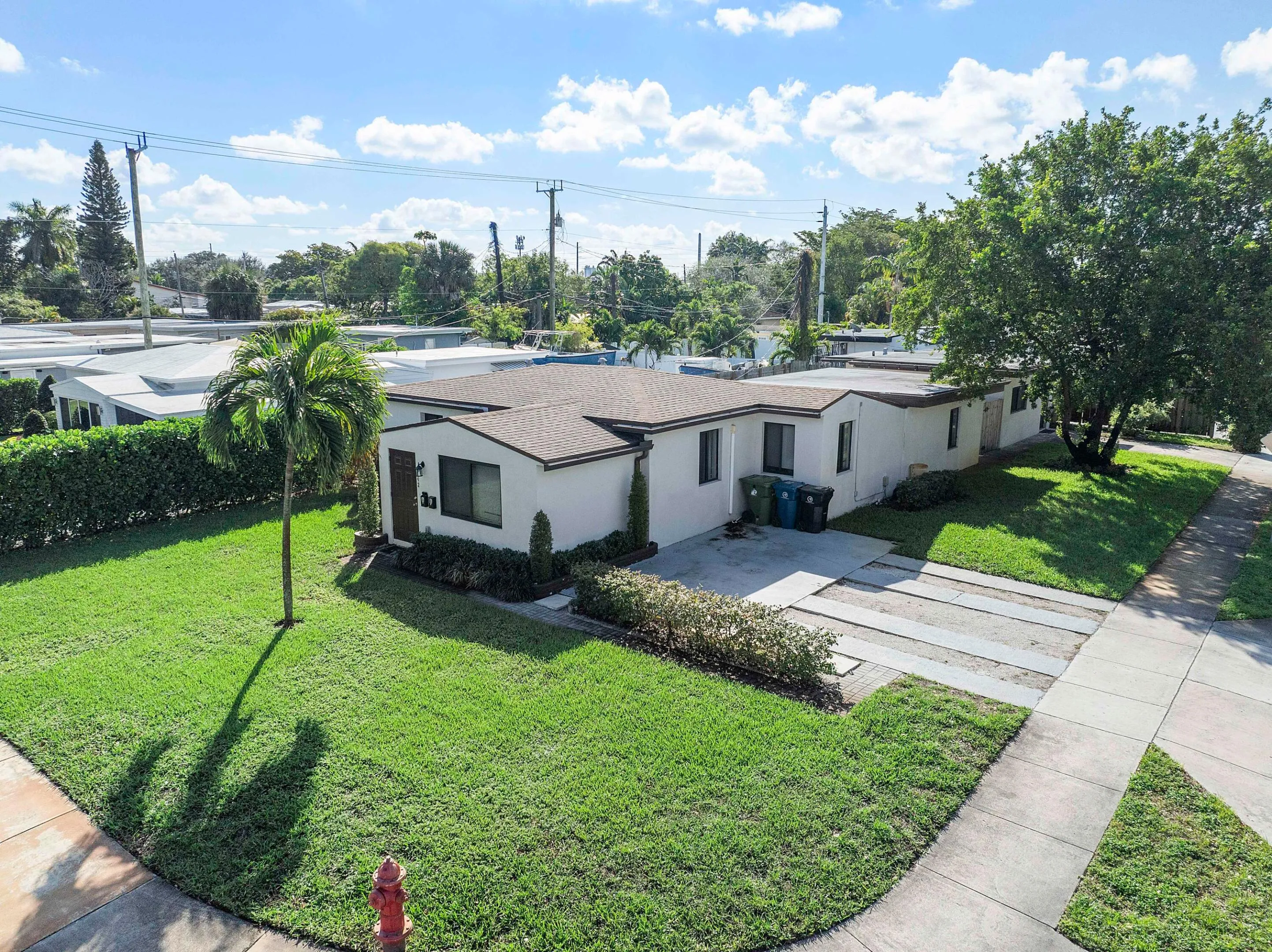 342 SW 22nd St_004