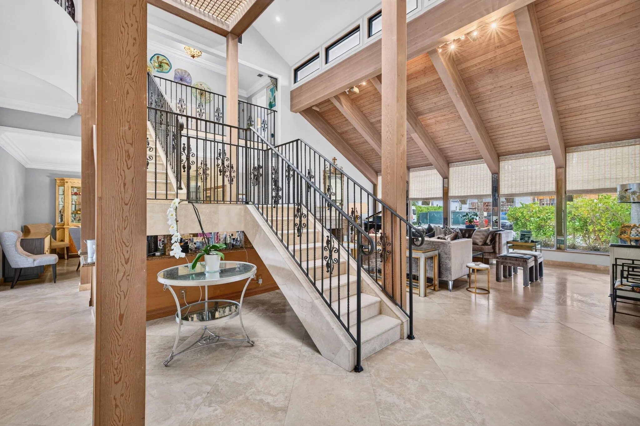 053-Interior-Stair-Entry-View