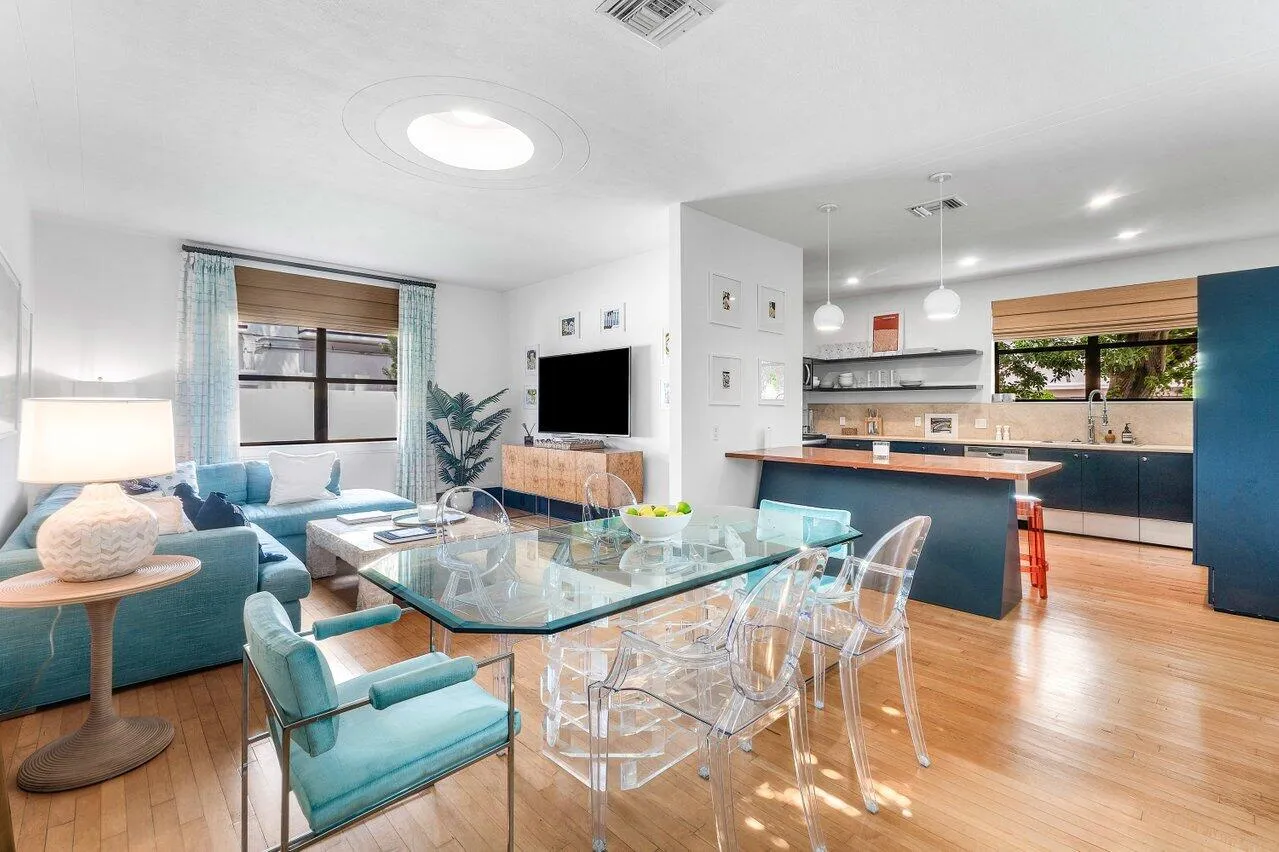 006-162PeruvianAvenue-PalmBeach-FL-33480