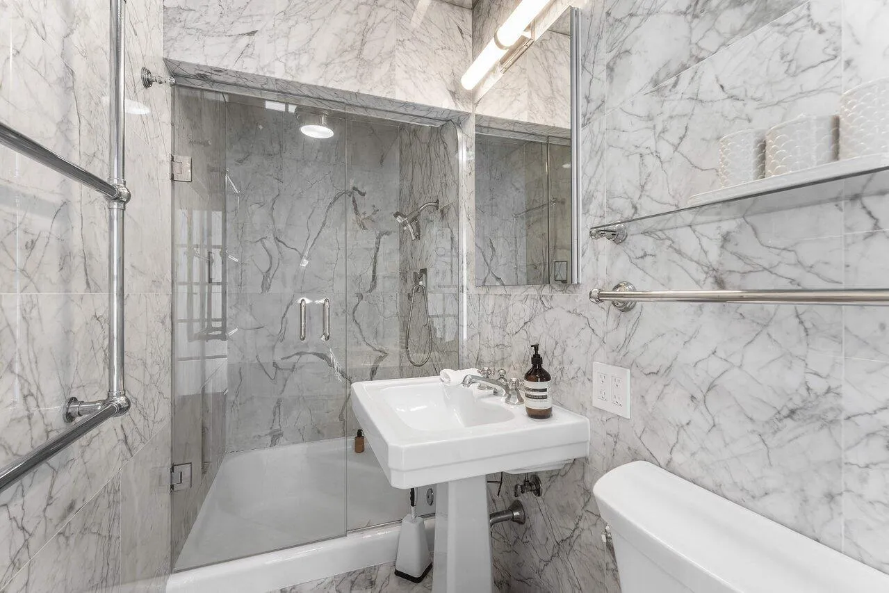 017-162PeruvianAvenue-PalmBeach-FL-33480
