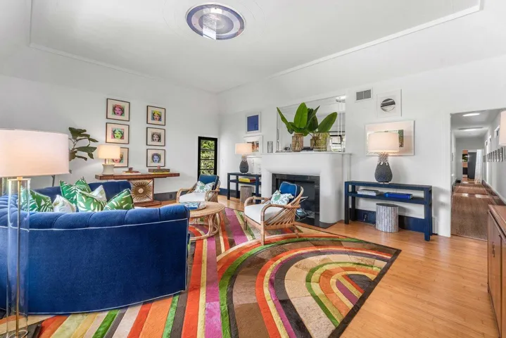 011-162PeruvianAvenue-PalmBeach-FL-33480