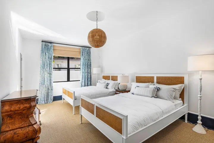 025-162PeruvianAvenue-PalmBeach-FL-33480