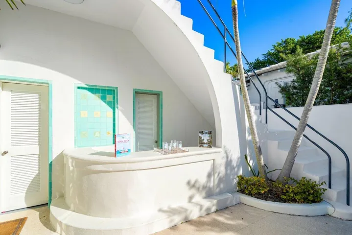 026-162PeruvianAvenue-PalmBeach-FL-33480