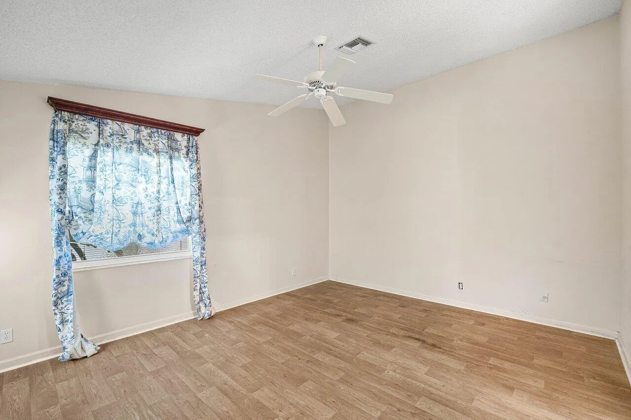 033-9763HarbourLakeCircle-BoyntonBeach-F