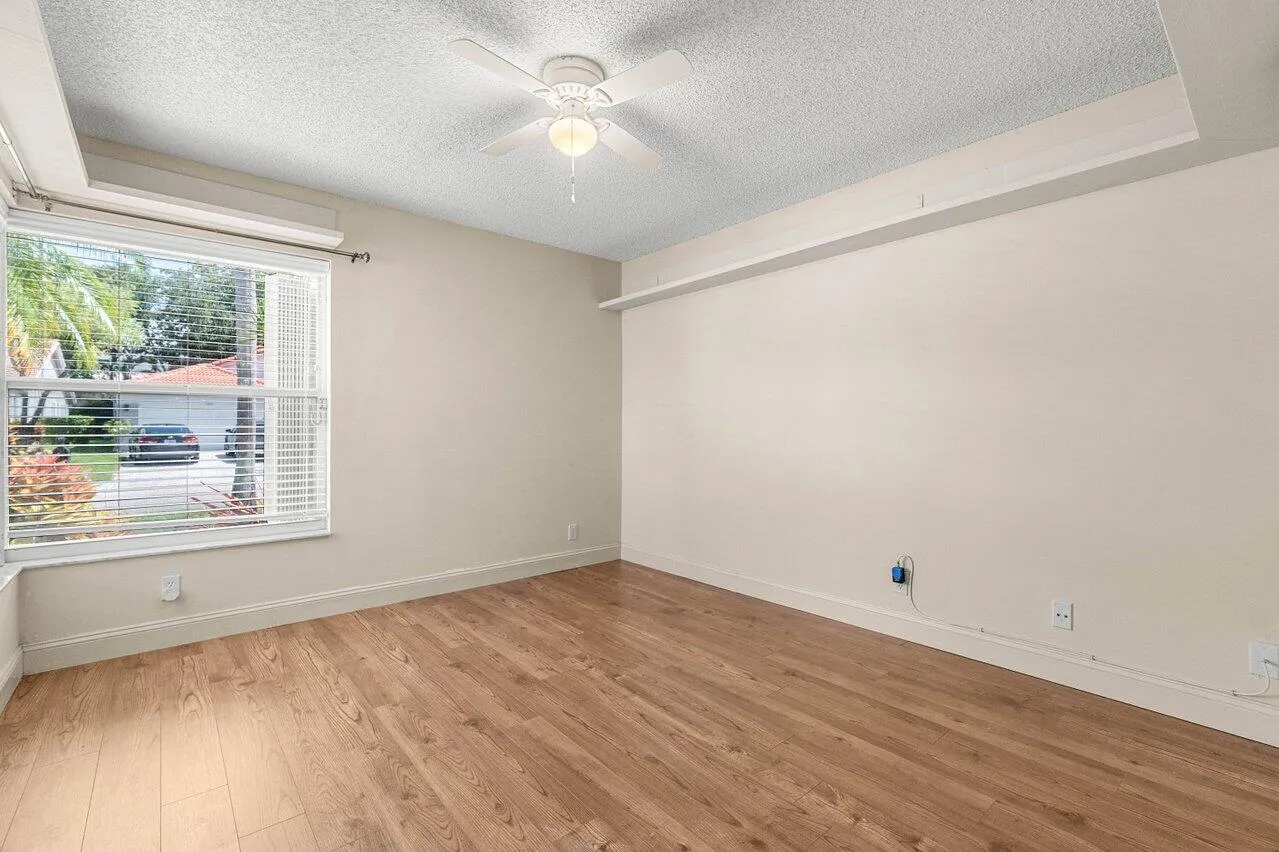 026-9763HarbourLakeCircle-BoyntonBeach-F