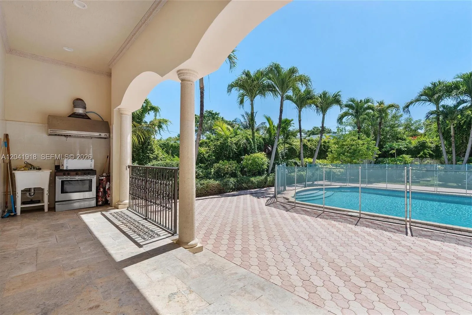 Property photo 77