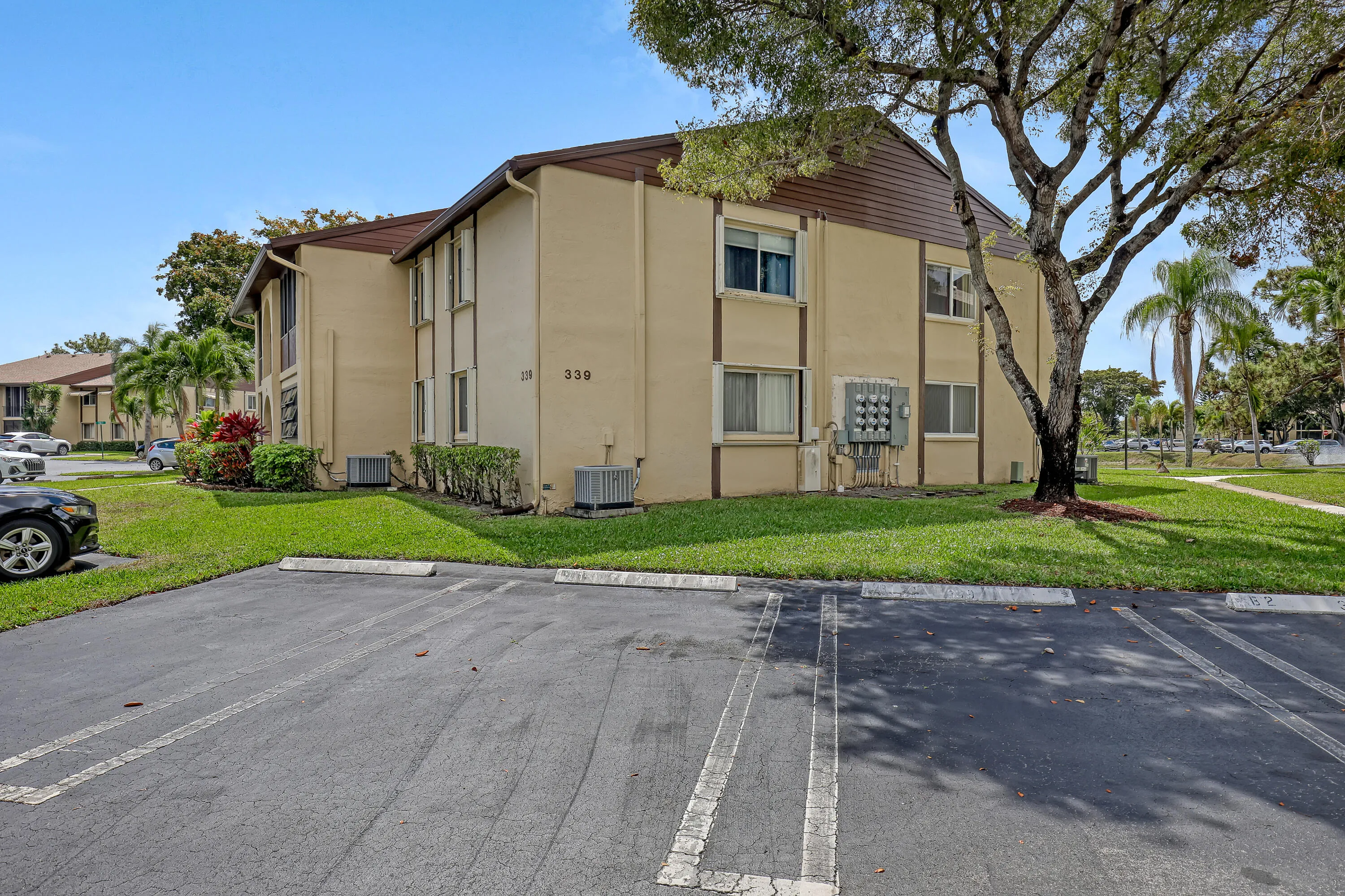 339 Pine Ridge #D1 (3)