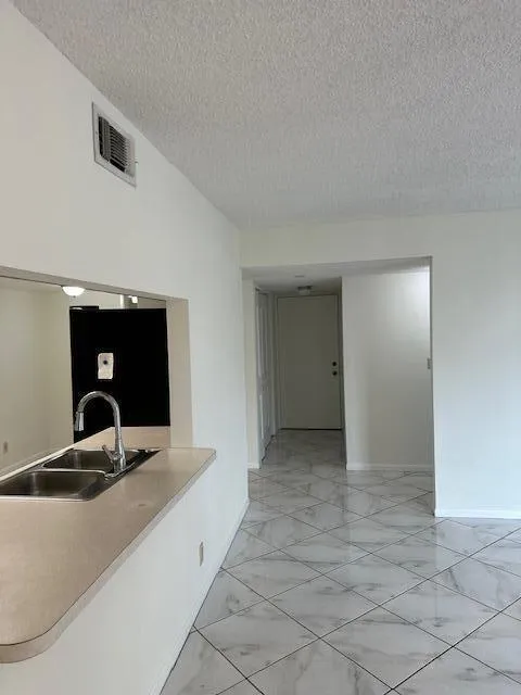 Dining area Directly off Kitchen