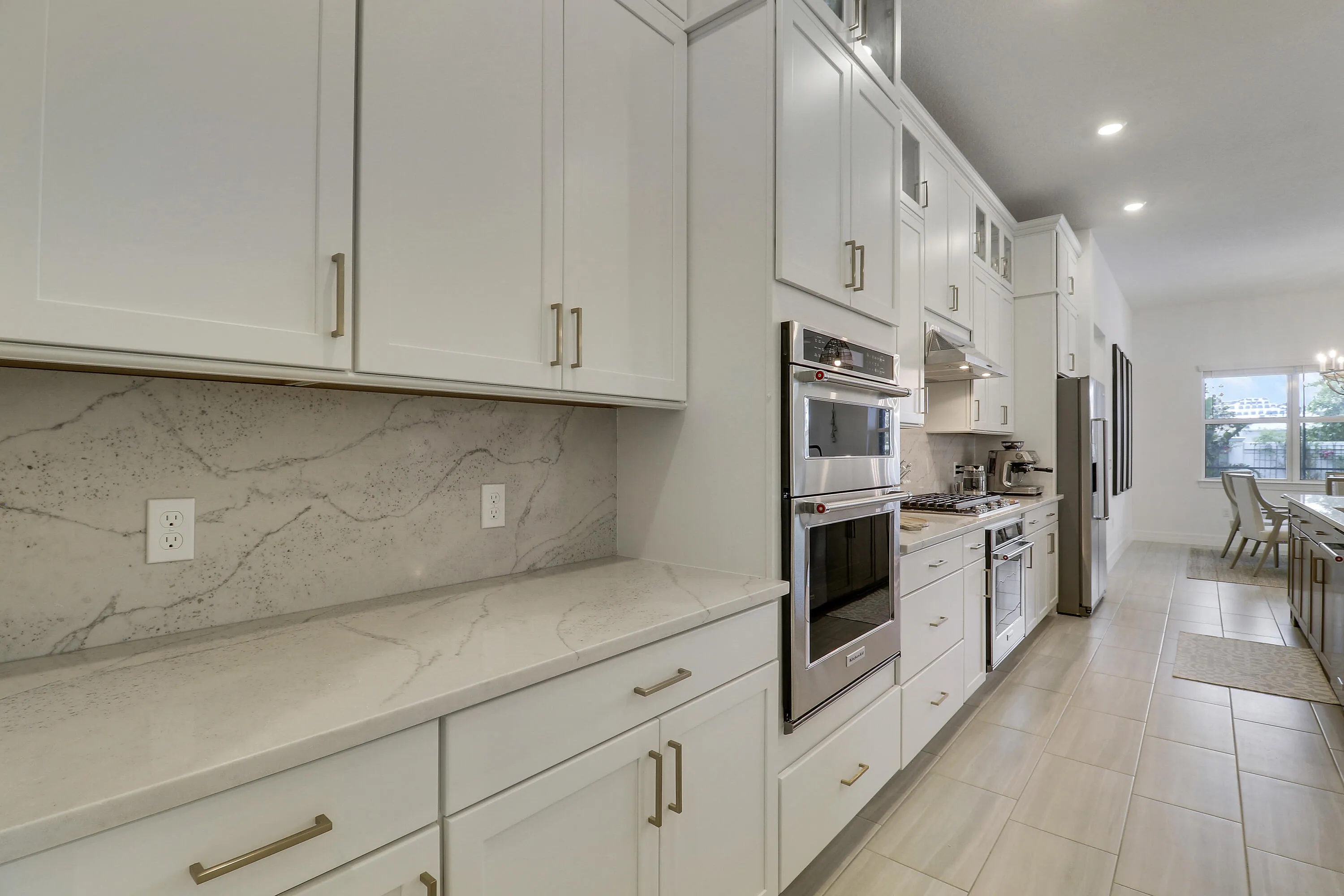 Quartz Back Splash