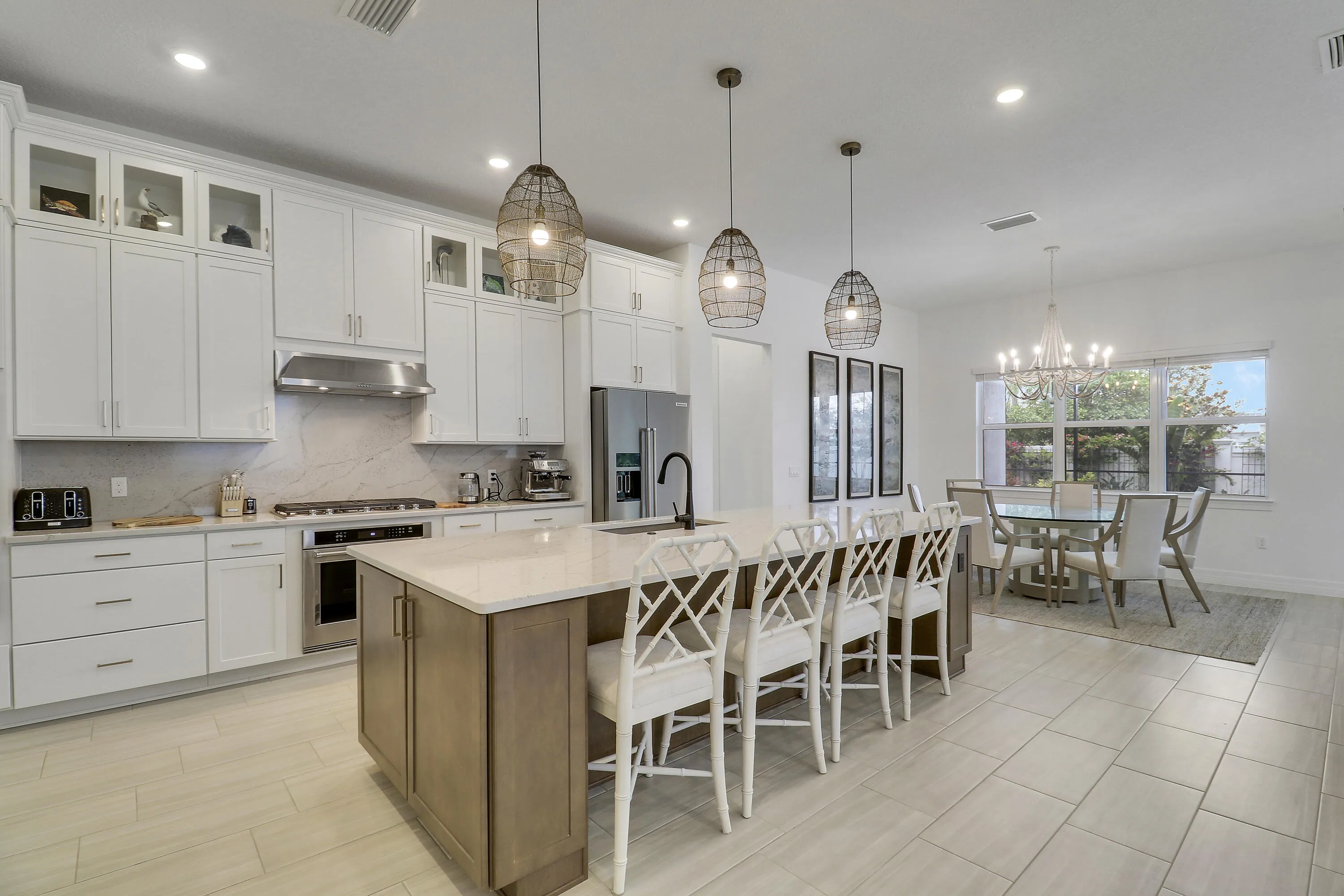 Gourmet Kitchen and Dining Area