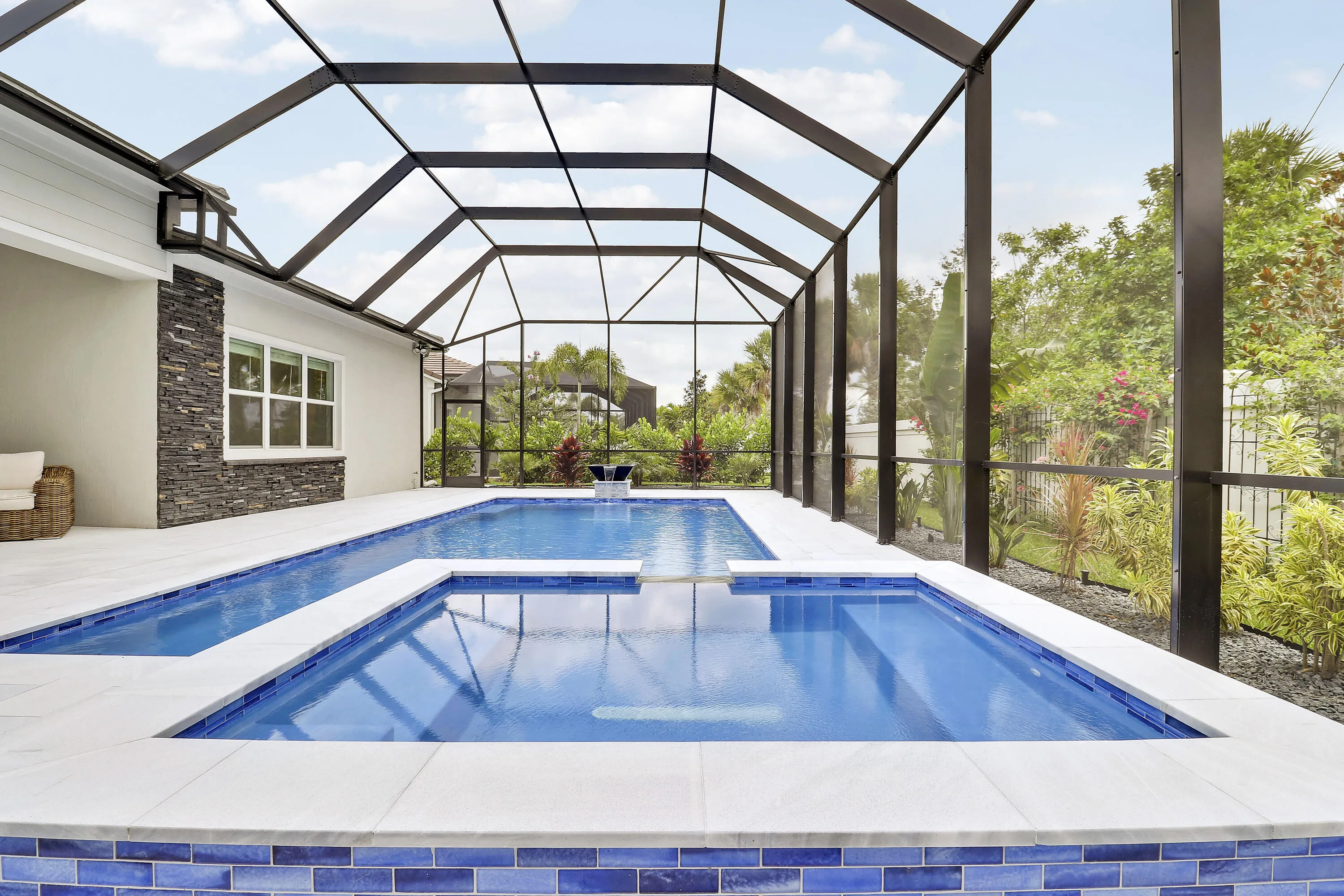 9x10 heated Spa