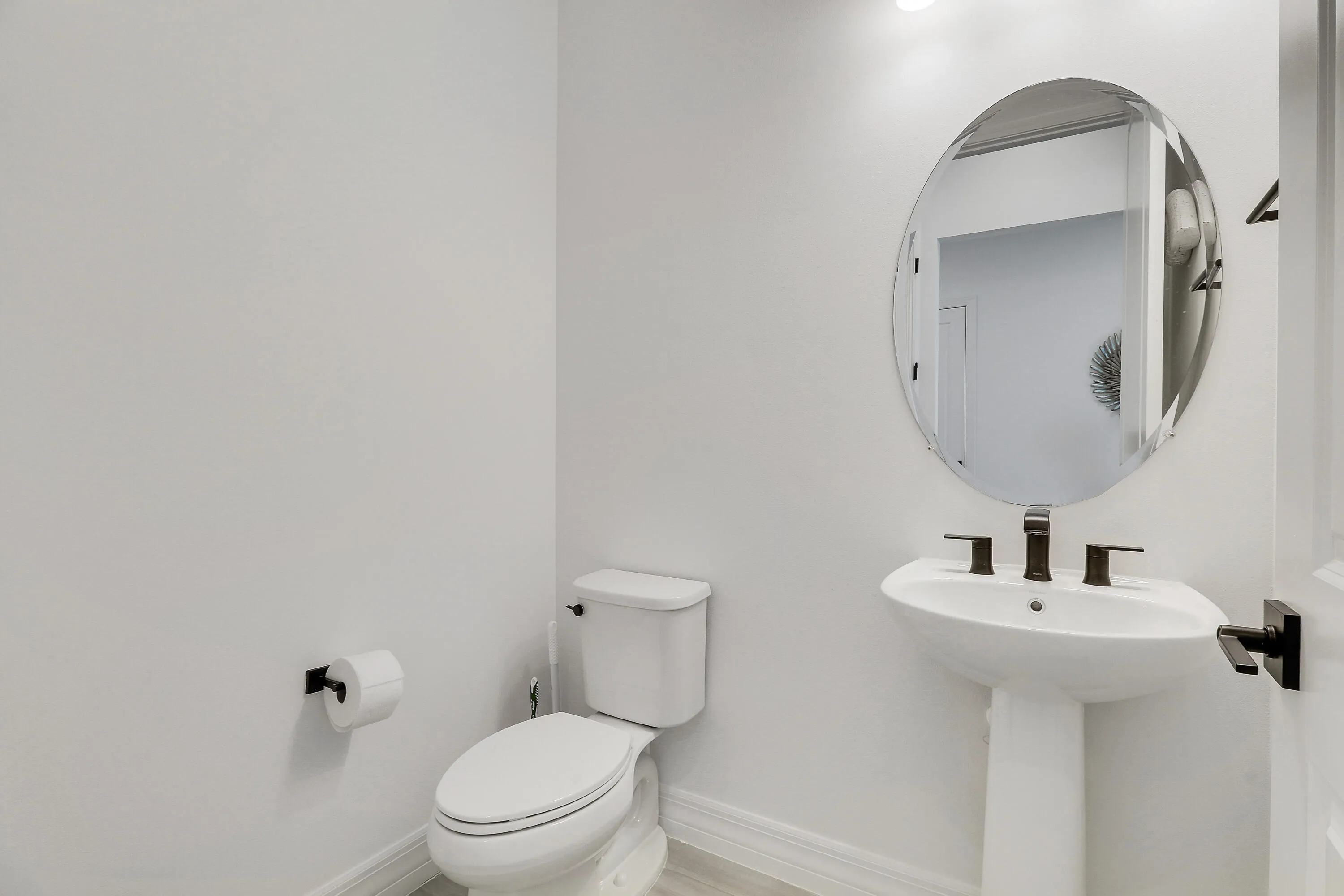 Guest Half Bath