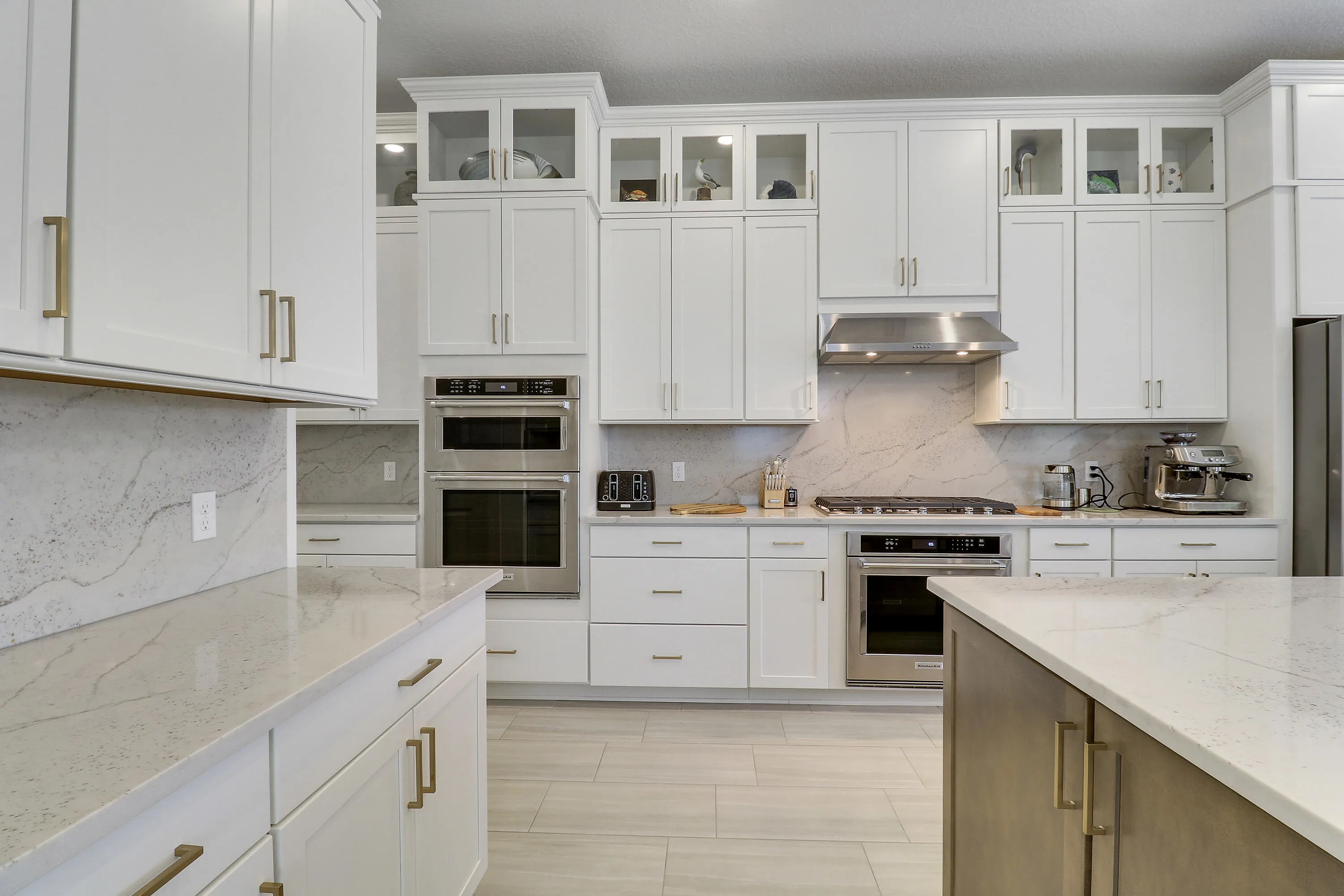Quartz Counter Tops and Back Splash