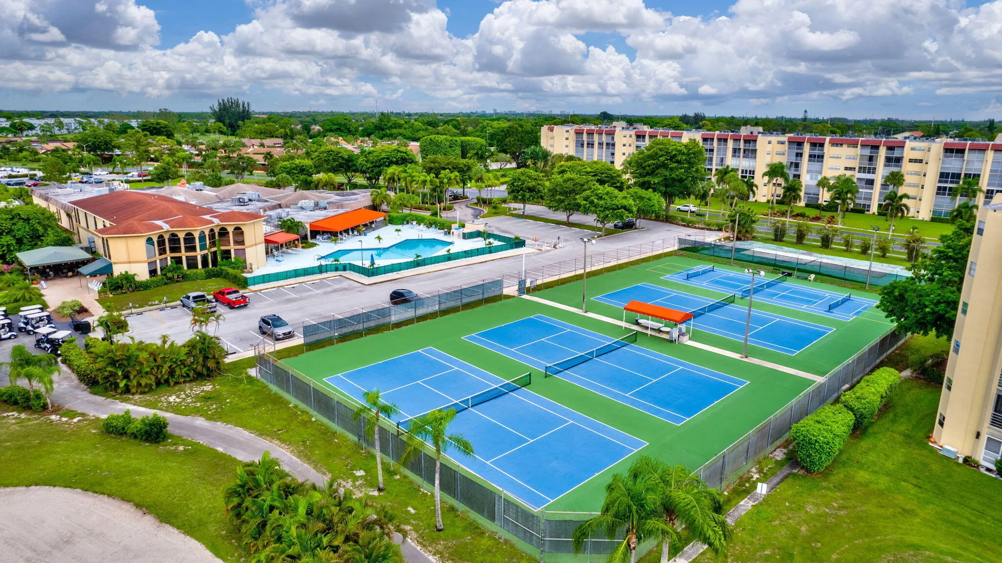 Community tennis courts