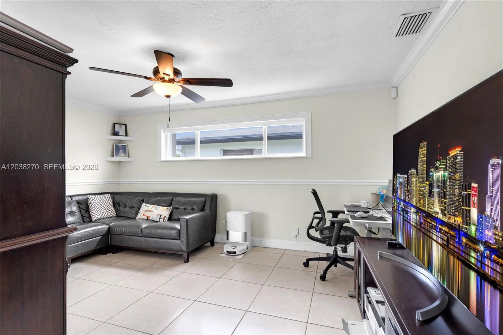 Used as office space due to outdoor breeze.