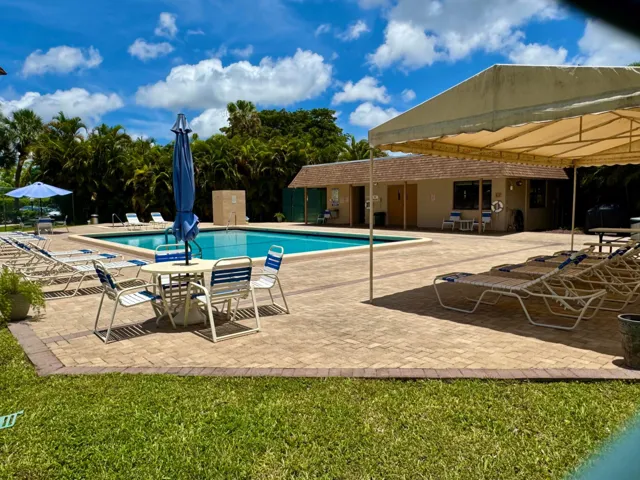 Building Pool