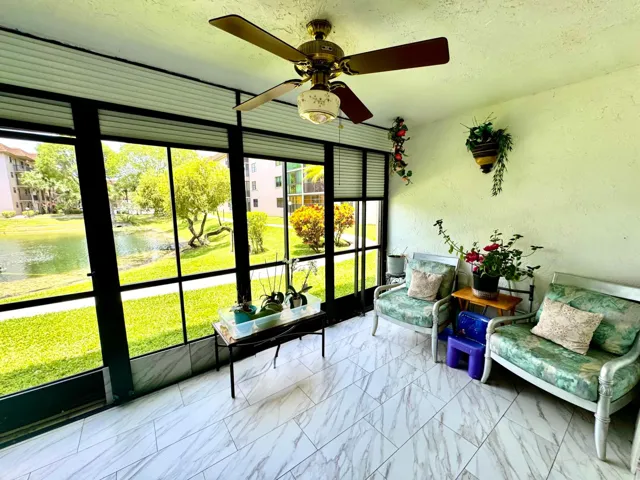 Screened Porch