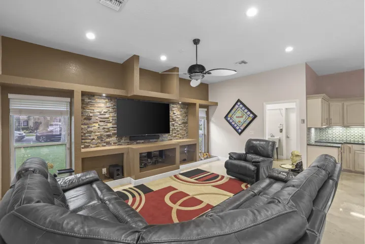 1437 Northwest 102nd Drive - 12.jpg-SMAL