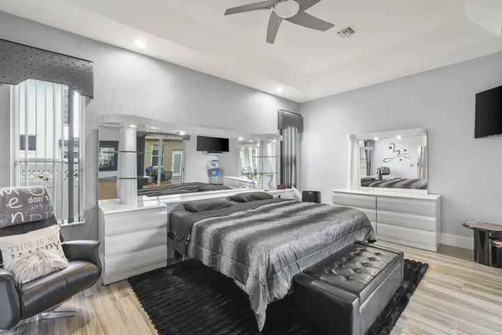 1437 Northwest 102nd Drive - 50.jpg-SMAL
