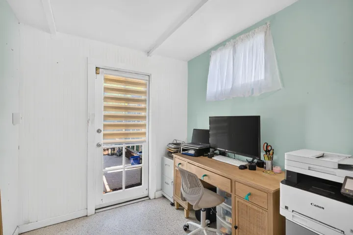 Easily Convert this space into another bathroom.. Large Closet.. Or sitting Area