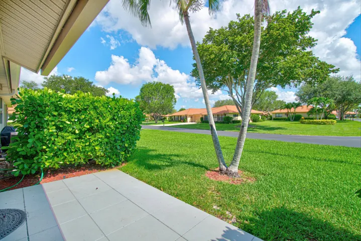 027-9830BischofiaTreeWay-B-BoyntonBeach-