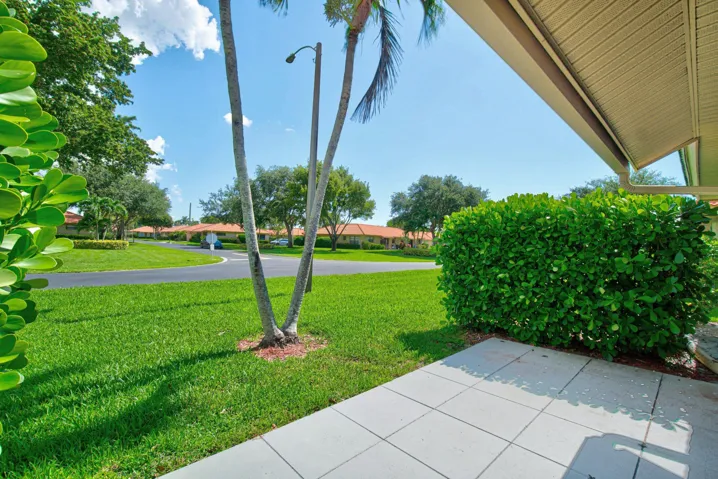 028-9830BischofiaTreeWay-B-BoyntonBeach-