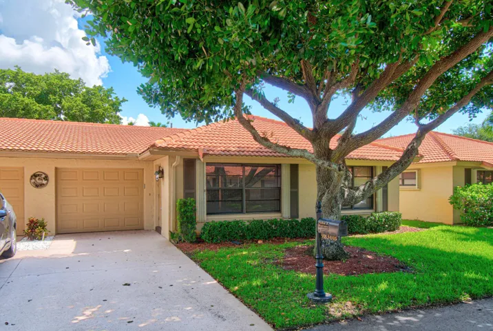 002-9830BischofiaTreeWay-B-BoyntonBeach-