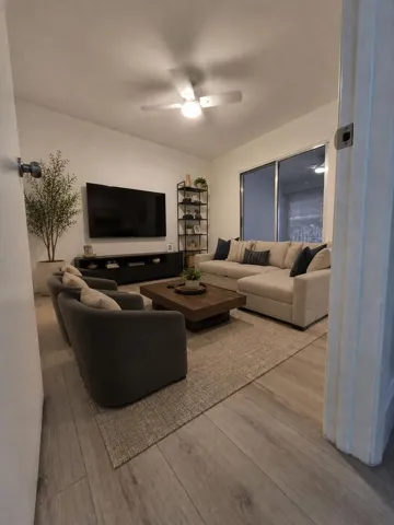 8101 Second Room Ai