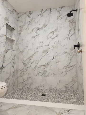 8101 Primary Shower