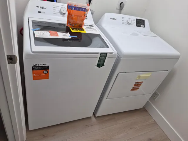 8101WasherDryer