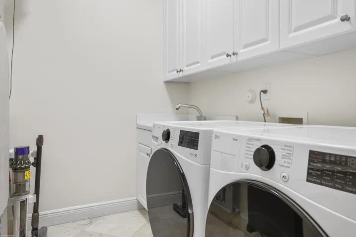 12809 Mizner Way 054
