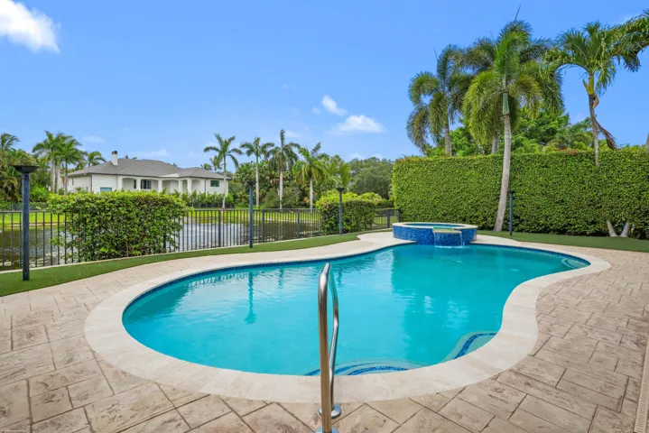 12809 Mizner Way 064