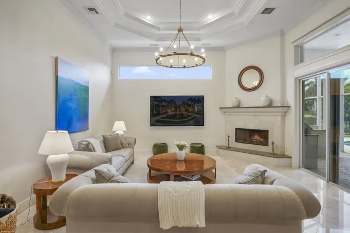 12809 Mizner Way 031