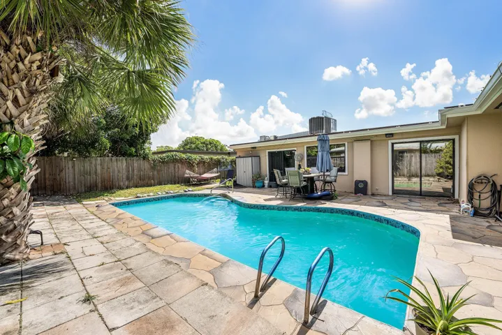023-1845KudzaRoad-WestPalmBeach-FL-33415