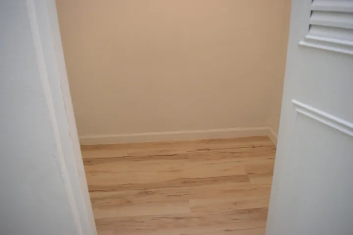 Walk in closet