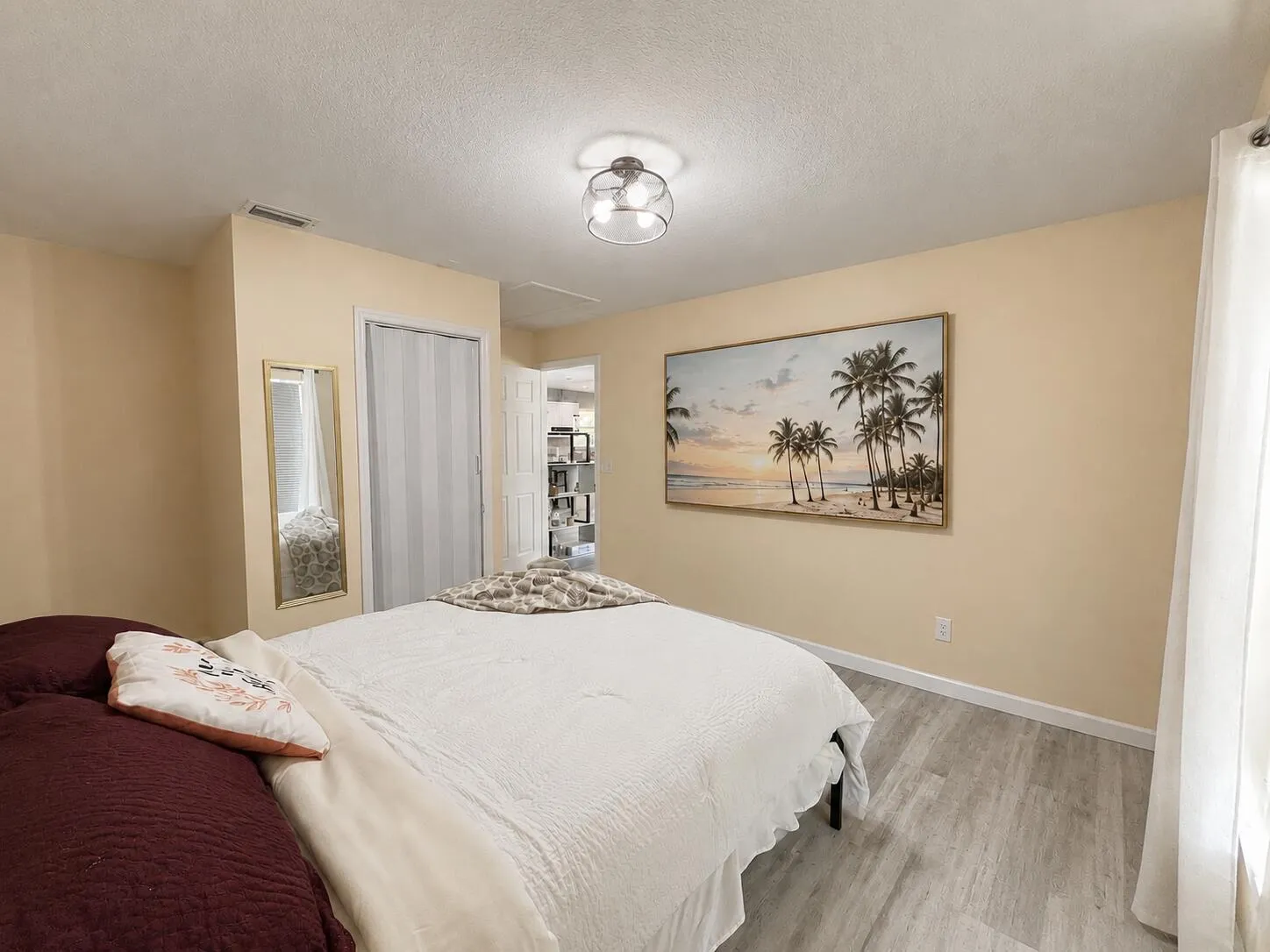 Bedroom 3. Split from other rooms