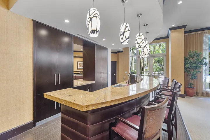510 Nw 84th Ave U614_053