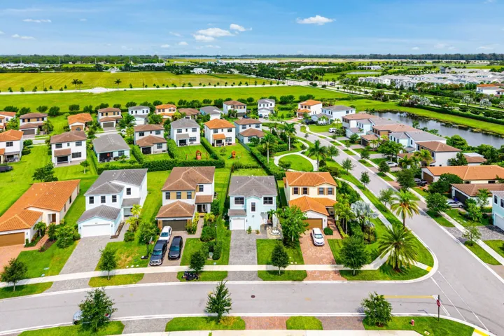 037-4895SandDollarDrive-Westlake-FL-3347
